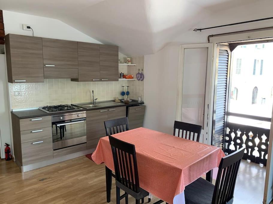 Casa Rino: Vacanze In Casetta...... Донго Екстериор снимка